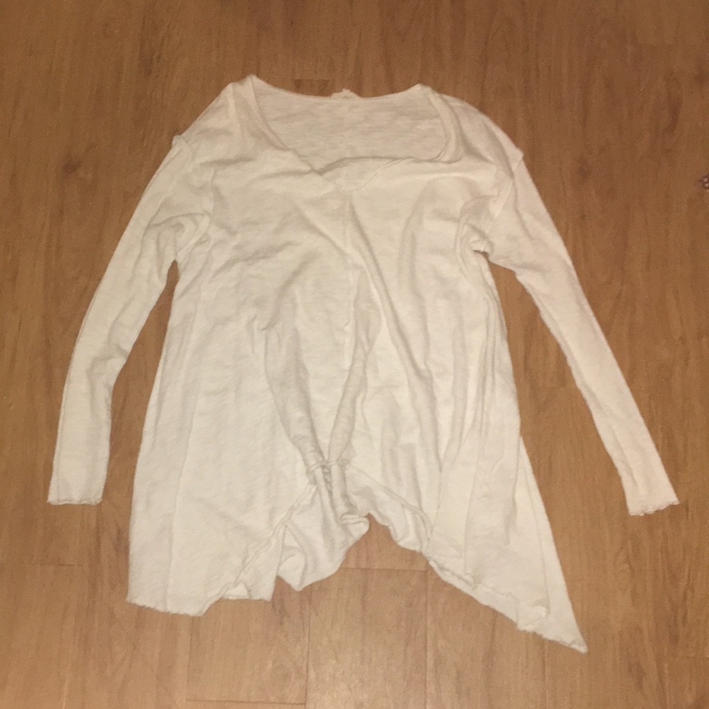 Flowy White Long Sleeve